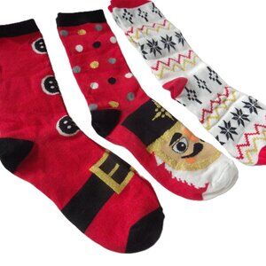 3 Pair Christmas/ Holiday Socks/ Stretch/ Santa/ Nutcracker/ Alpine/ Medium 6-10